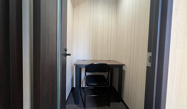 オフィス(小・中部屋) 2