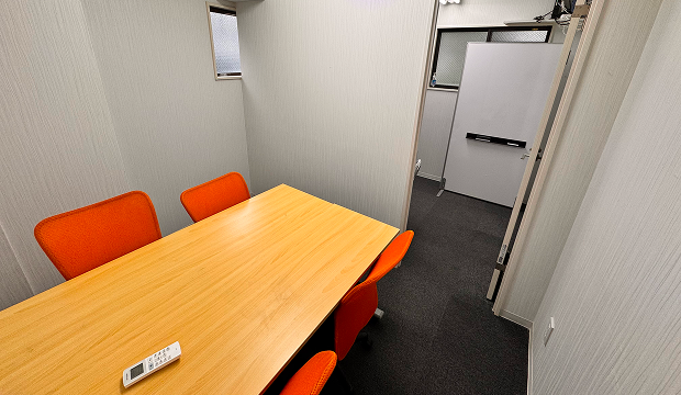 オフィス(中・大部屋) 2